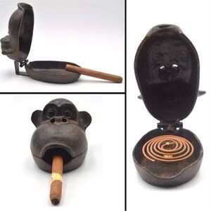 Unique cast iron Big  Monkey Cigar Ashtrays incense burner, or a desk ornament